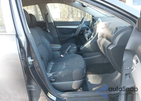 2009 Pontiac Vibe z USA, uszkodzony, nr VIN 5Y2SP67099Z464409